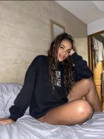 673457861: Chica busca chico en Ibiza