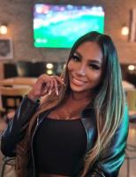 647261093: Chica busca chico en Pontevedra