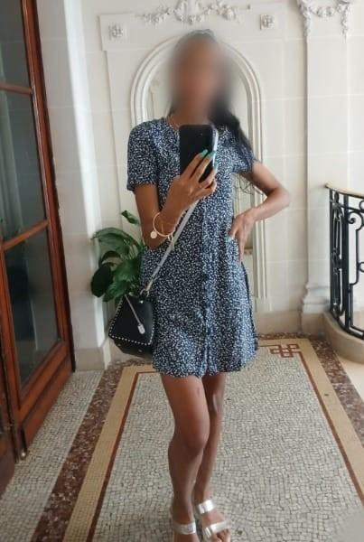 613767340: Chica busca chico en Orense