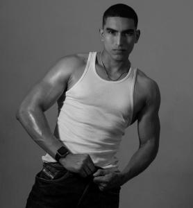 624169622: Chico busca chica en Navarra