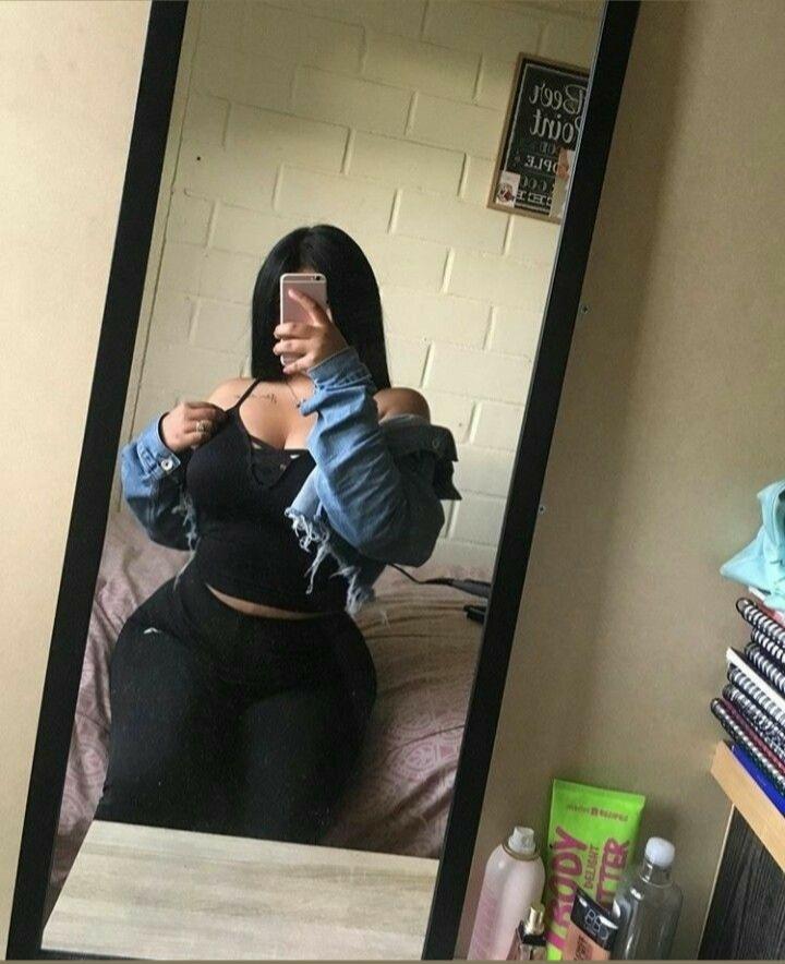 Chica busca chico en Granada: 