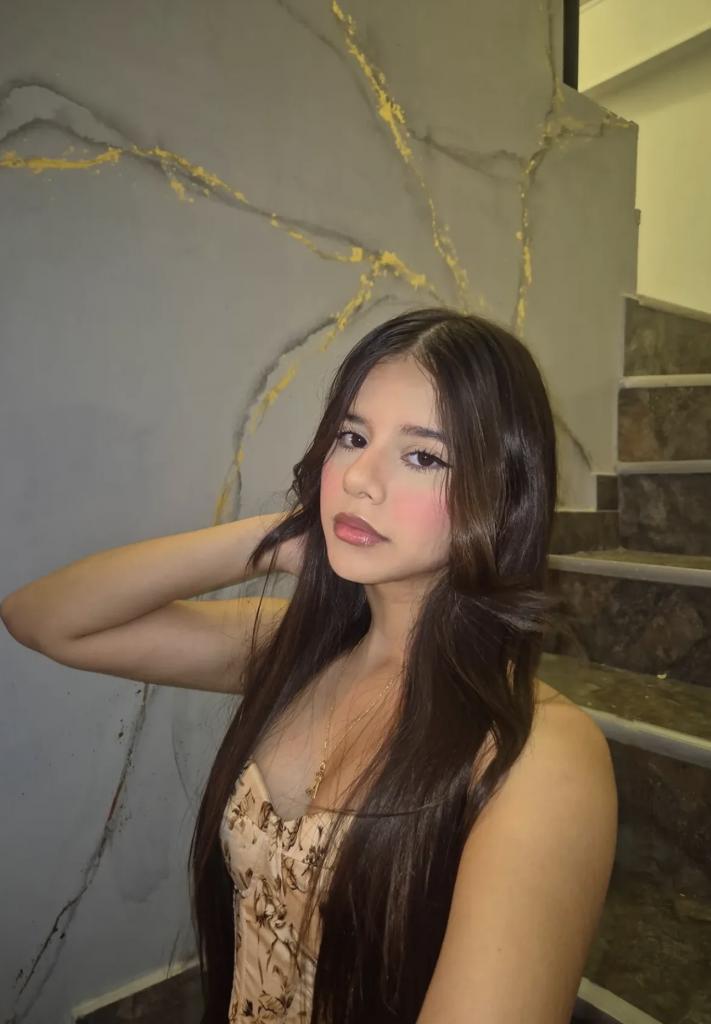 623419176: Chica busca chico en Navarra