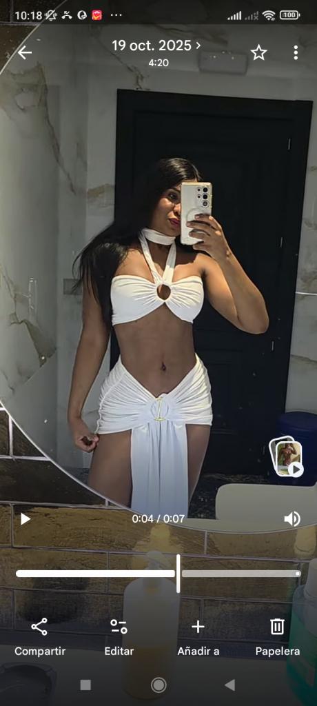 Chica busca chico en Málaga: Chica busca chico