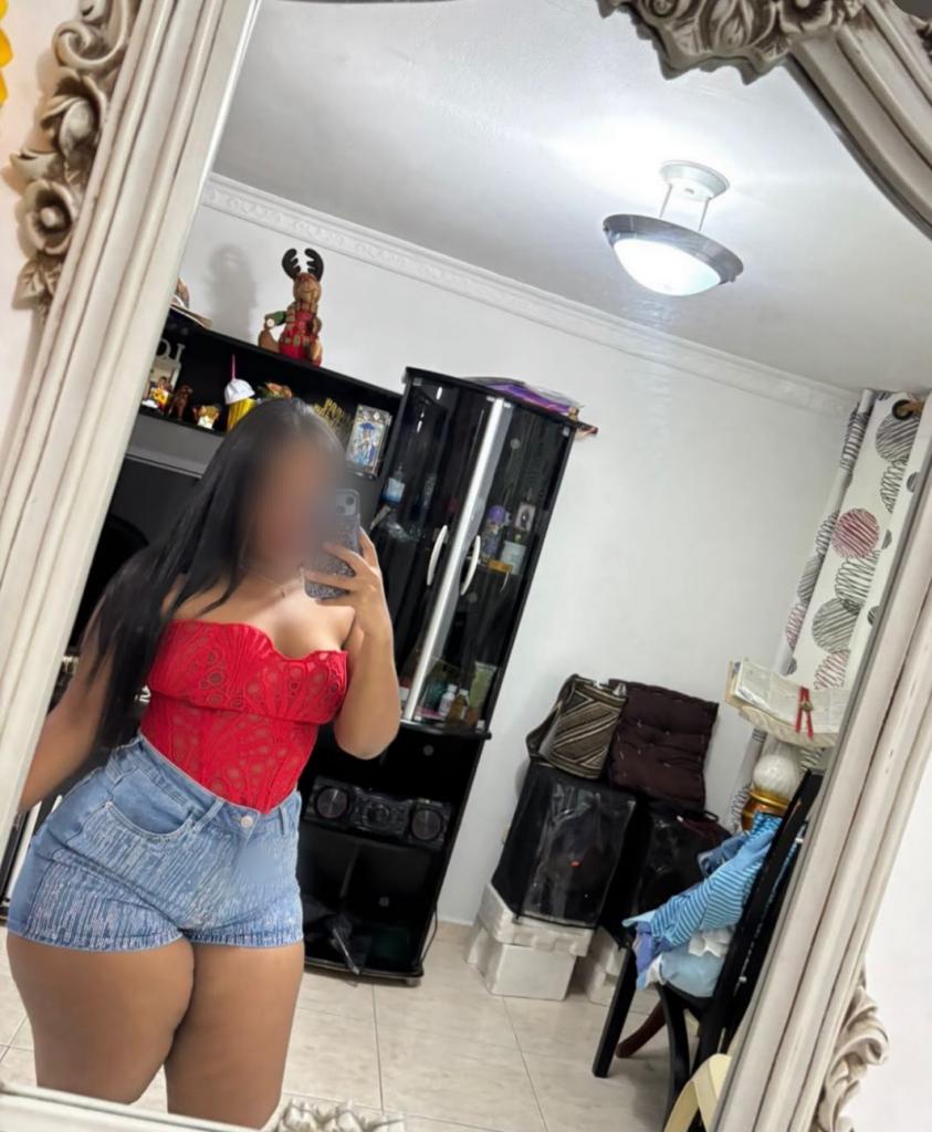 607264896: Chica busca chico en Mallorca