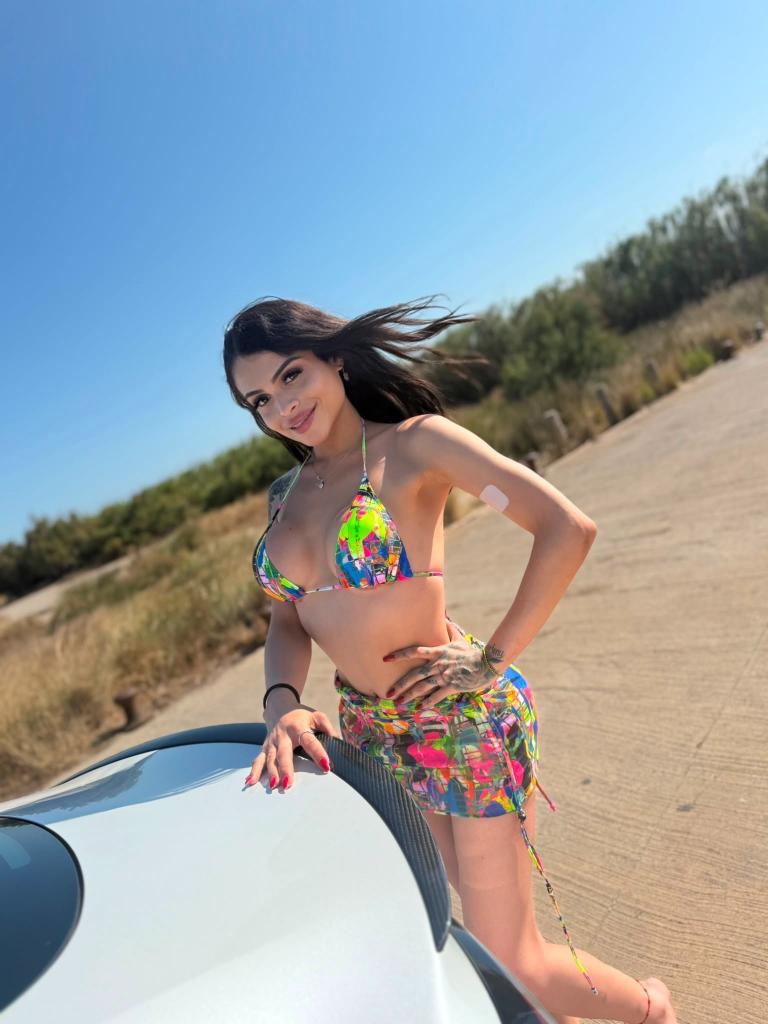 643467056: Travesti en Valencia