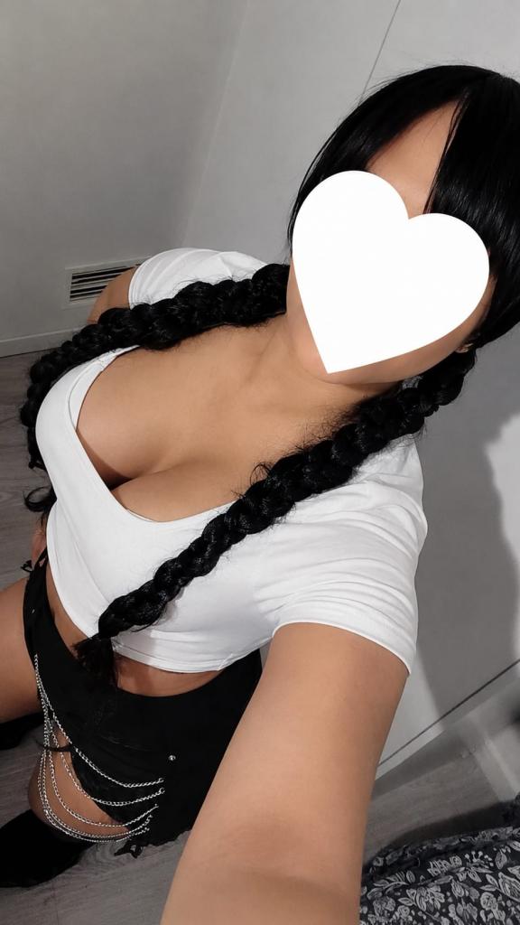 602810720: Chica busca chico en Barcelona