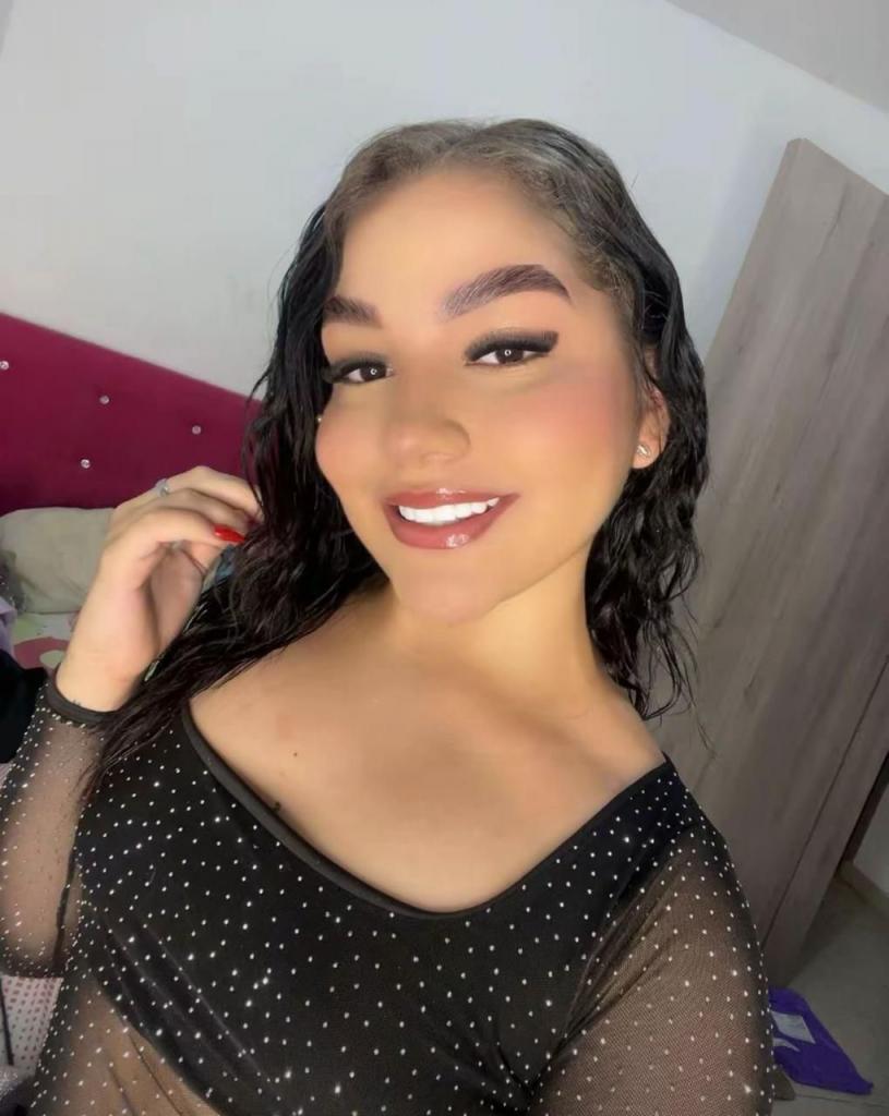 Chica busca chico en Tenerife: 