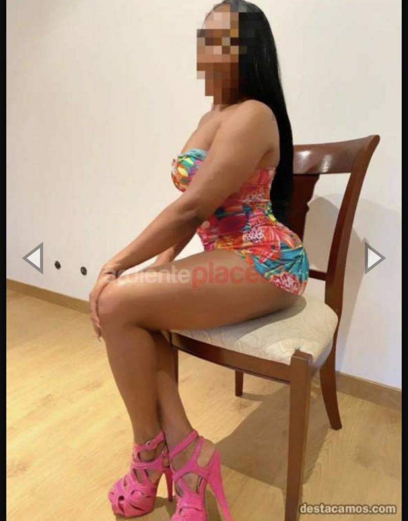 643197245: Chica busca chico en Barcelona