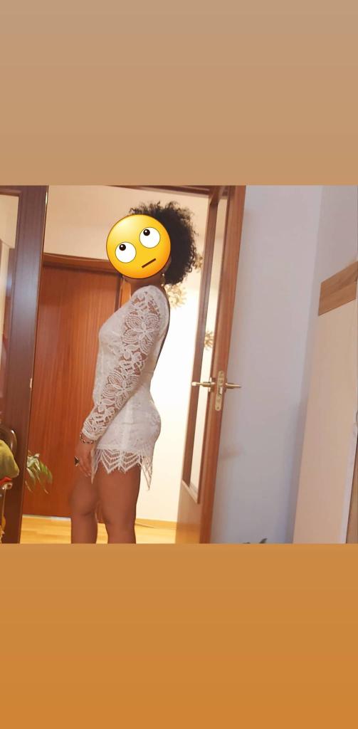627481273: Chica busca chico en La Coruña