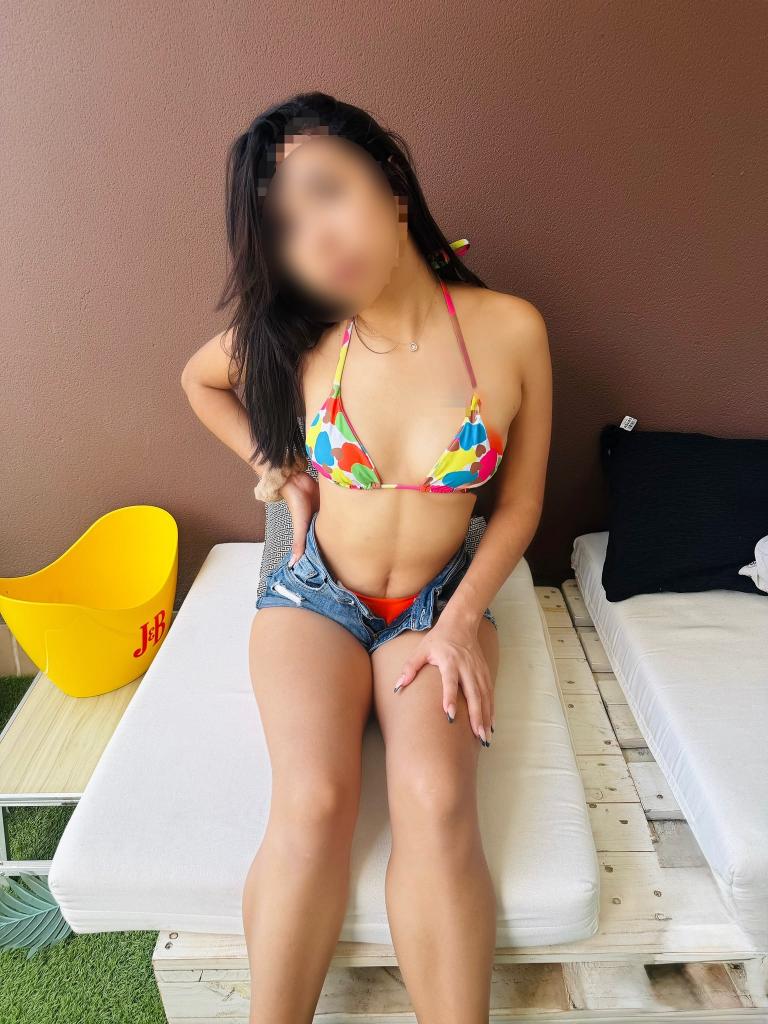 Chica busca chico en Sevilla: 