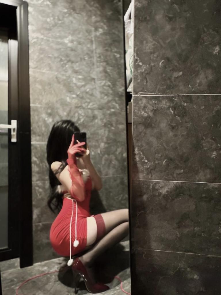 611047900: Chica busca chico en Madrid