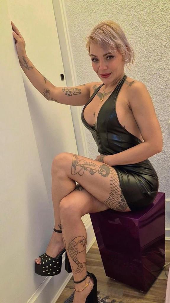 Chica busca chico en Murcia: 