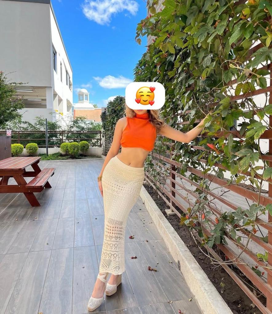 745062571: Chica busca chico en Málaga