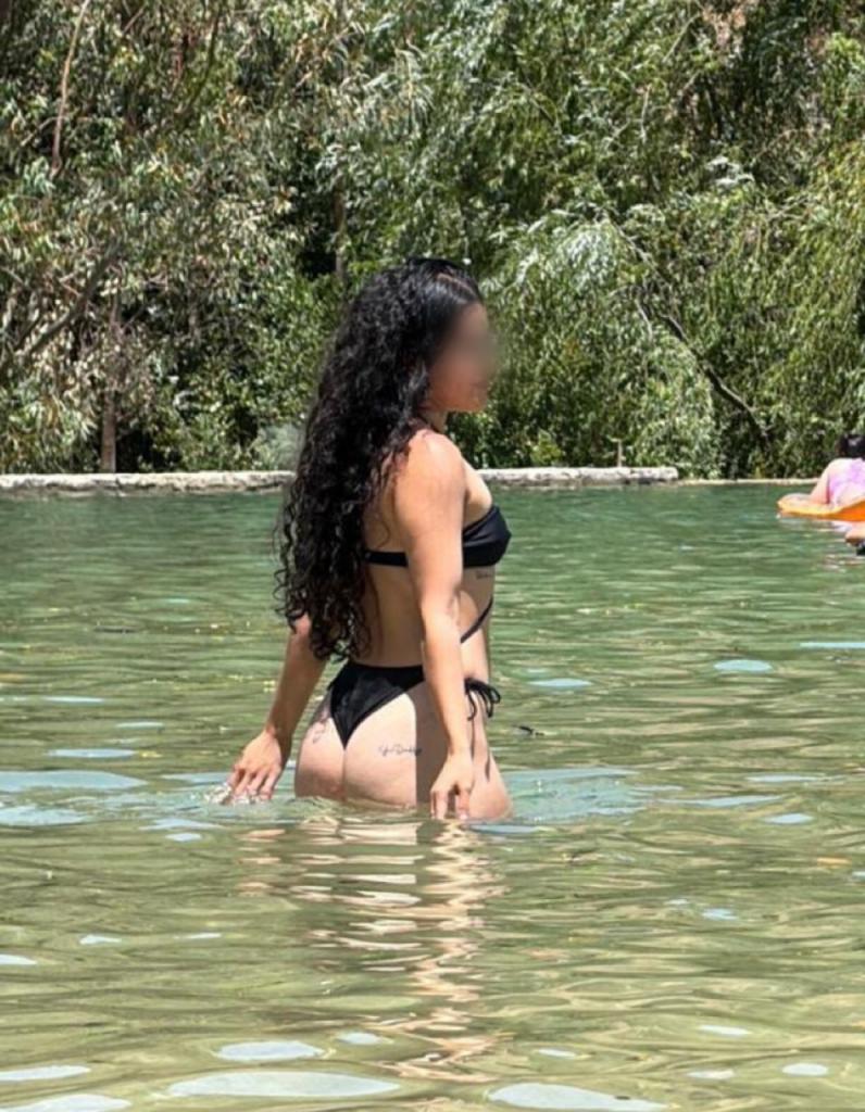 Chica busca chico en Sevilla: 