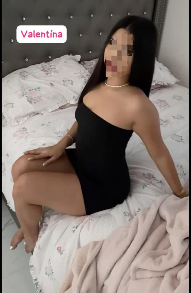 692729036: Chica busca chico en La Coruña