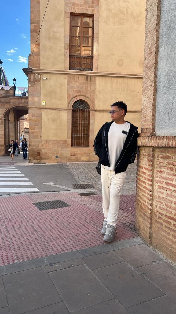 600572186: Chico busca chica en La Rioja