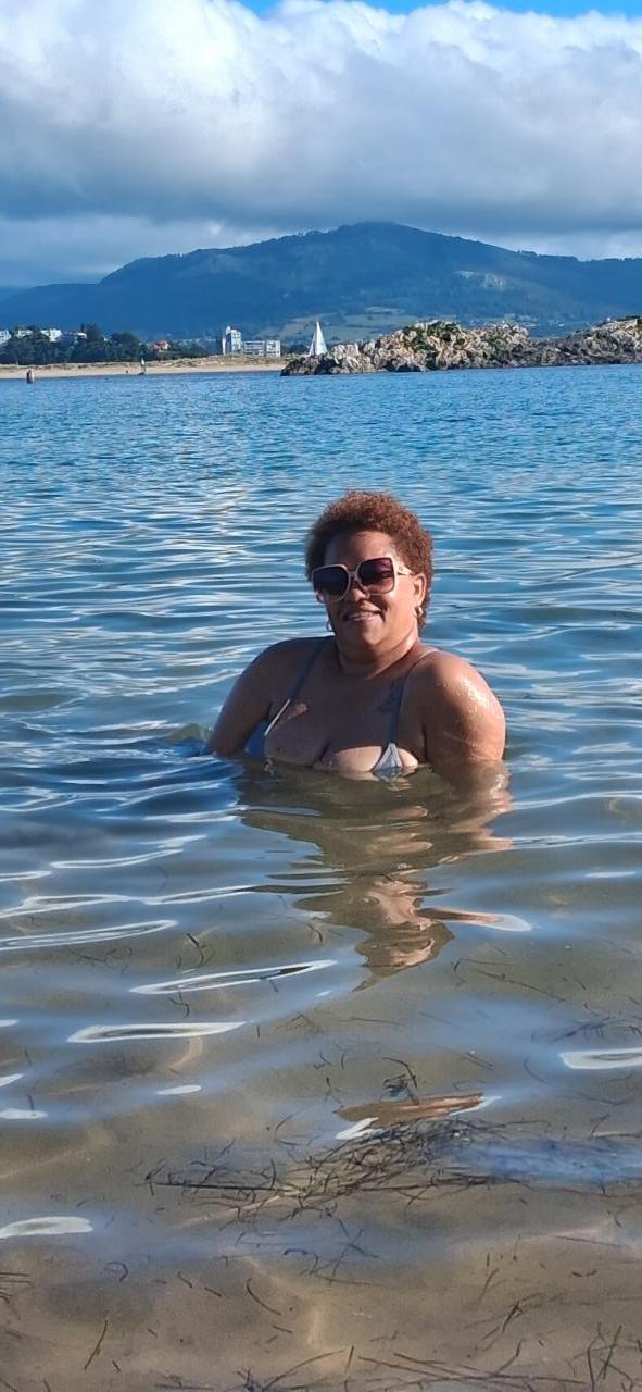 Chica busca chico en Cantabria: 