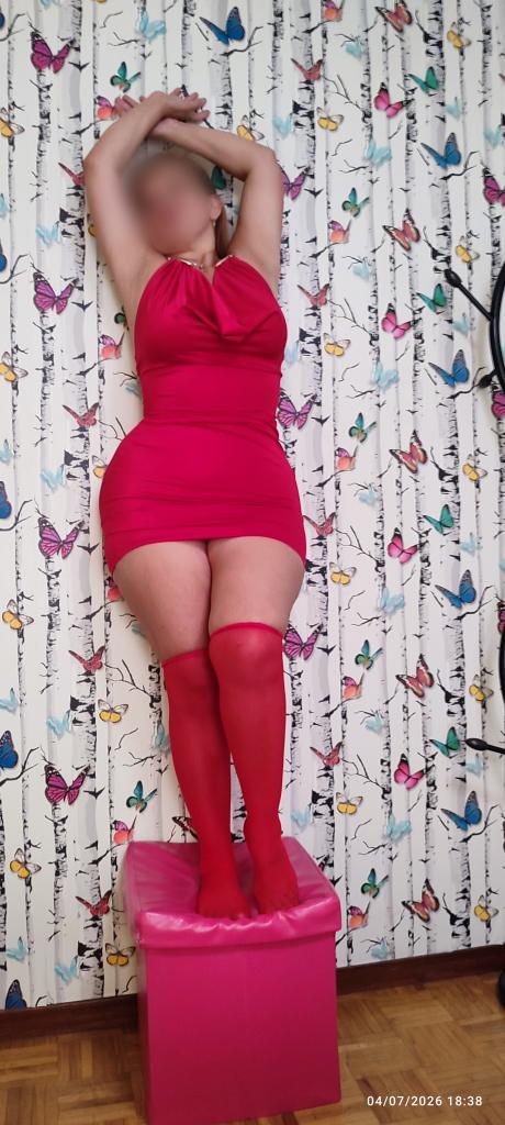 604258955: Chica busca chico en Navarra
