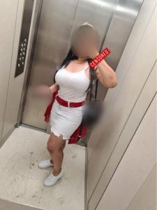 643876110: Chica busca chico en Navarra