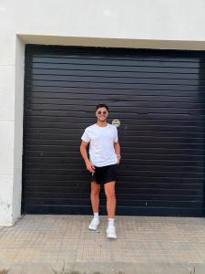 695685844: Chico busca chica en Valencia