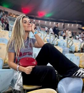 654124543: Chica busca chico en Mallorca