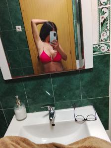 608245150: Chica busca chico en Vizcaya