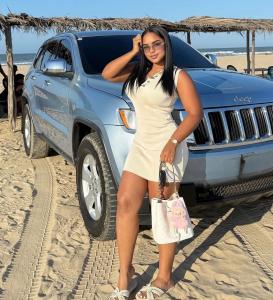 671785258: Chica busca chico en Barcelona