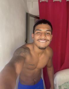 643524421: Chico busca chica en Mallorca
