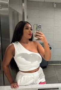 610849771: Chica busca chico en Granada