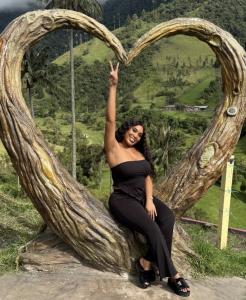 610849771: Chica busca chico en Granada