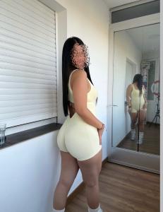 672340411: Chica busca chico en Tarragona