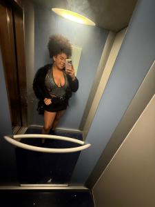 641986967: Chica busca chico en La Coruña