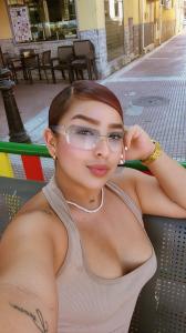 678771086: Chica busca chico en Madrid