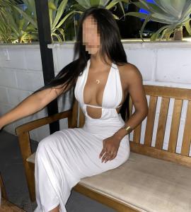 614854153: Chica busca chico en Navarra