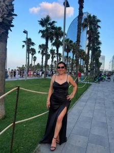 674938481: Chica busca chico en Barcelona