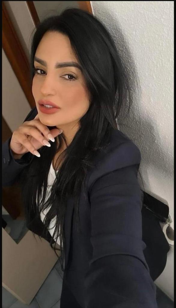 663720333: Chica busca chico en Albacete