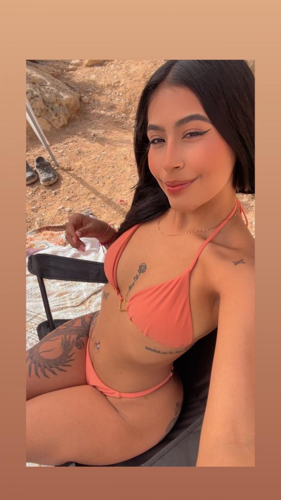 Chica busca chico en Barcelona: 
