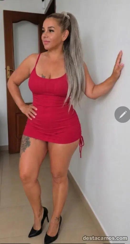 Chica busca chico en Tenerife: 