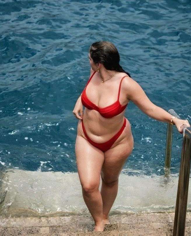 604317563: Chica busca chico en Cádiz