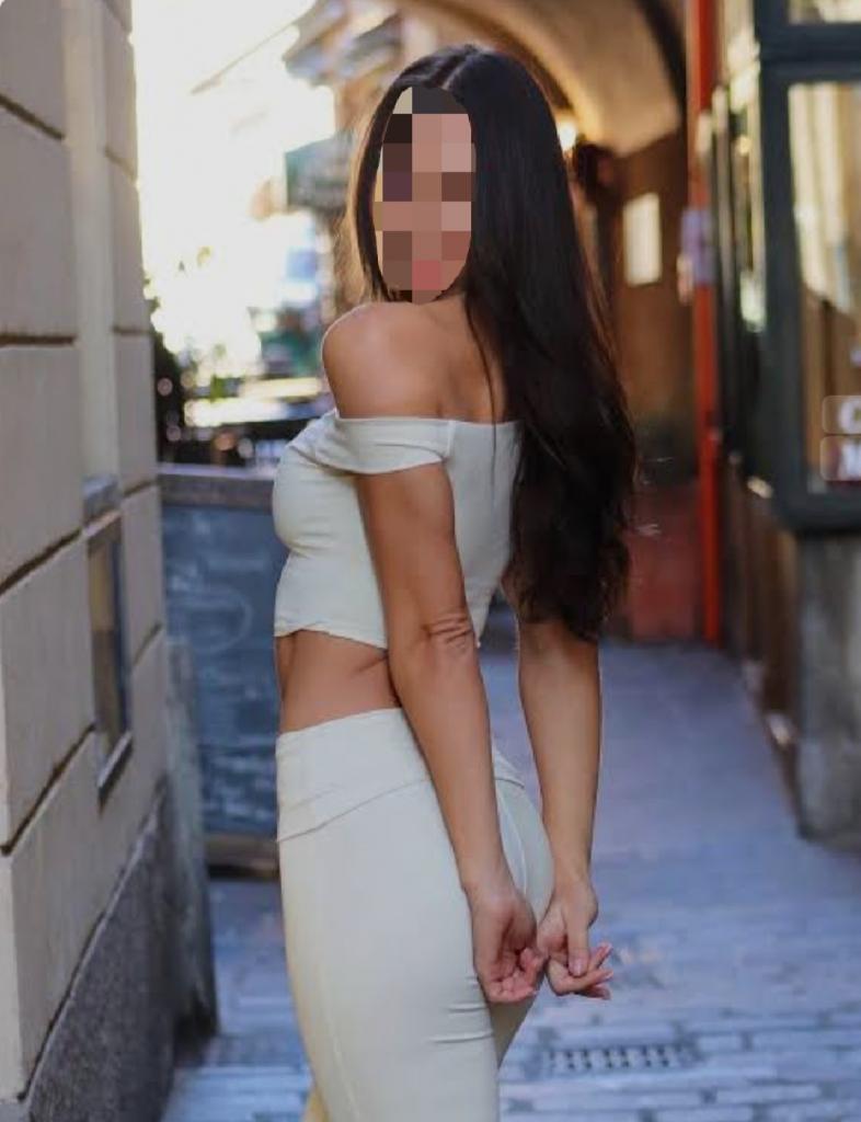 681881977: Chica busca chico en Cantabria