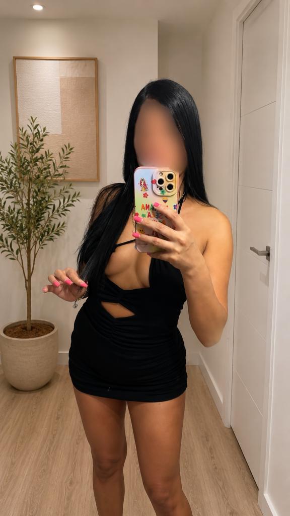 634739796: Chica busca chico en Málaga