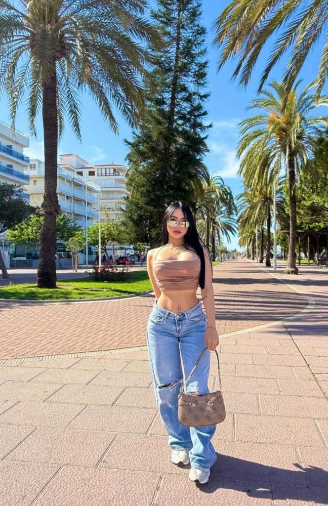 711211850: Chica busca chico en Cádiz