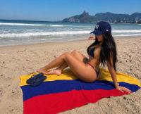 610671464: Chica busca chico en Barcelona