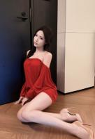 697887716: Chica busca chico en Barcelona