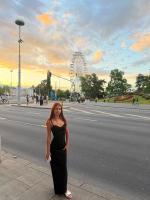 663455101: Chica busca chico en Madrid