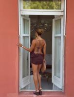 663468381: Chica busca chico en Barcelona