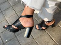 670217687: Chica busca chico en Madrid