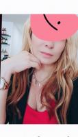 613304918: Chica busca chico en Gerona