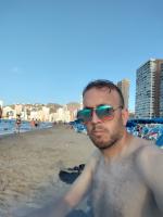 604248091: Chico busca chica en Murcia