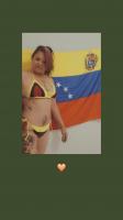 671346583: Chica busca chico en Sevilla